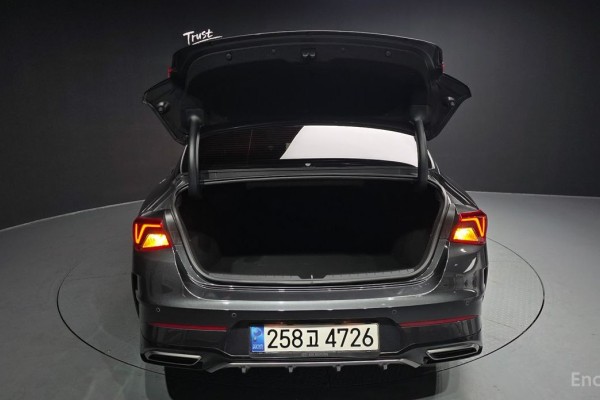 2021 Kia K5 с пробегом 49 685 км