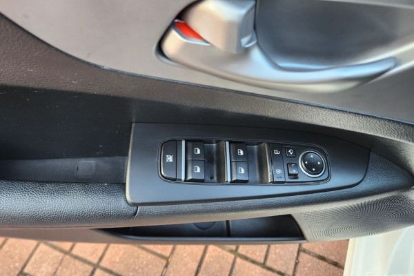 2022 Kia K3 с пробегом 77 736 км