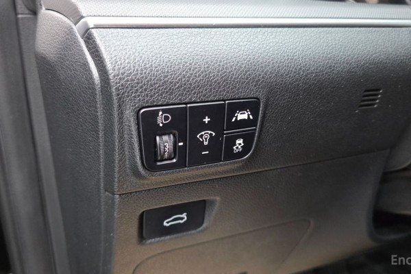 2021 Kia K5 с пробегом 54 015 км