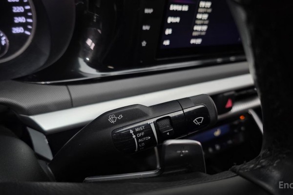 2021 Kia K5 с пробегом 54 015 км