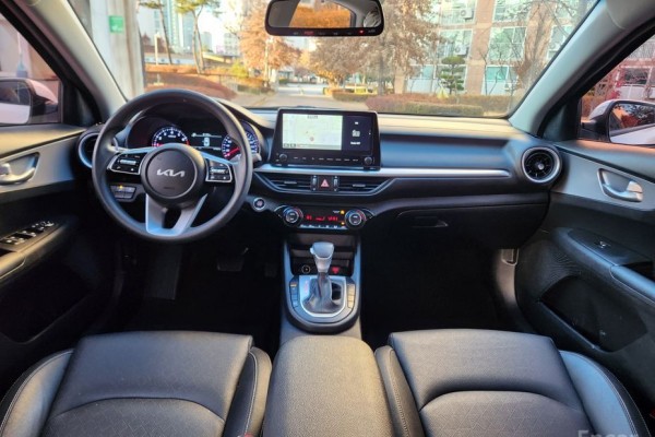 2022 Kia K3 с пробегом 77 736 км