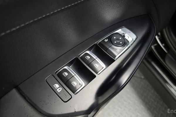 2021 Kia K5 с пробегом 30 808 км