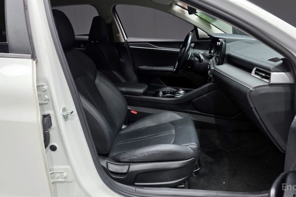 2022 Kia K5 с пробегом 92 934 км