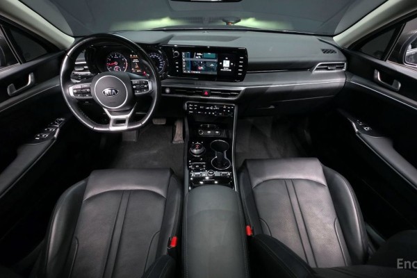2021 Kia K5 с пробегом 39 777 км