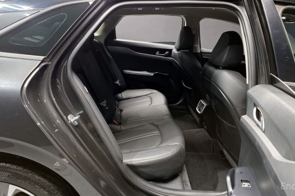 2021 Kia K5 с пробегом 39 777 км