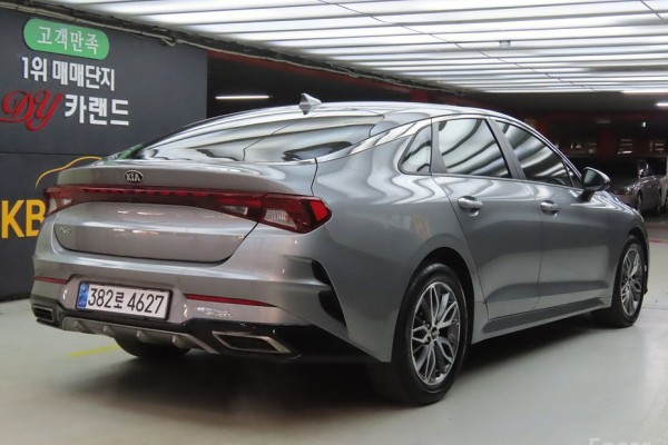 2021 Kia K5 с пробегом 39 424 км