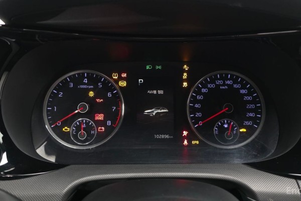 2022 Kia K5 с пробегом 102 896 км