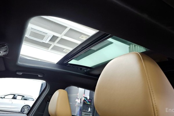 2021 Kia K5 с пробегом 76 034 км