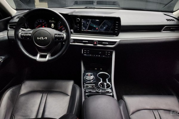 2022 Kia K5 с пробегом 101 507 км