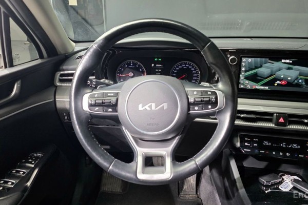 2022 Kia K5 с пробегом 89 630 км