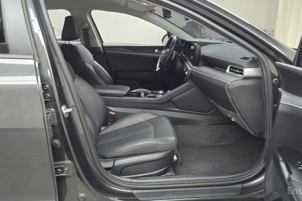 2021 Kia K5 с пробегом 31 262 км