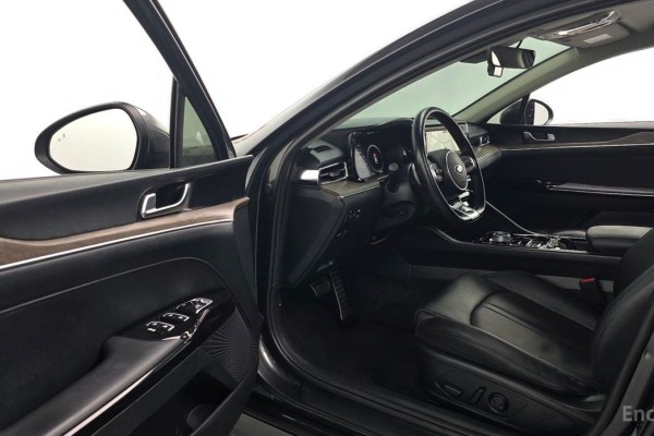 2021 Kia K5 с пробегом 42 359 км