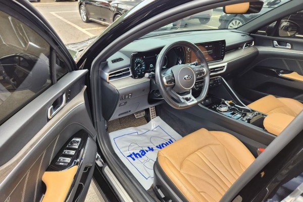 2021 Kia K5 с пробегом 54 000 км