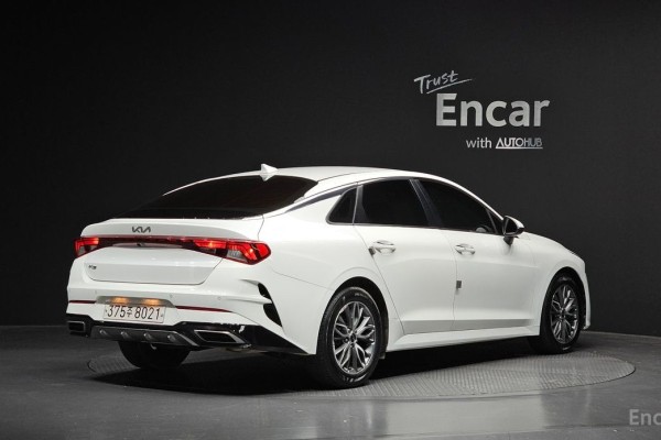 2022 Kia K5 с пробегом 109 964 км