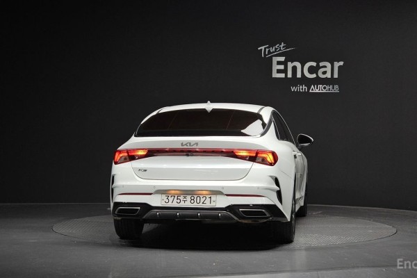 2022 Kia K5 с пробегом 109 964 км