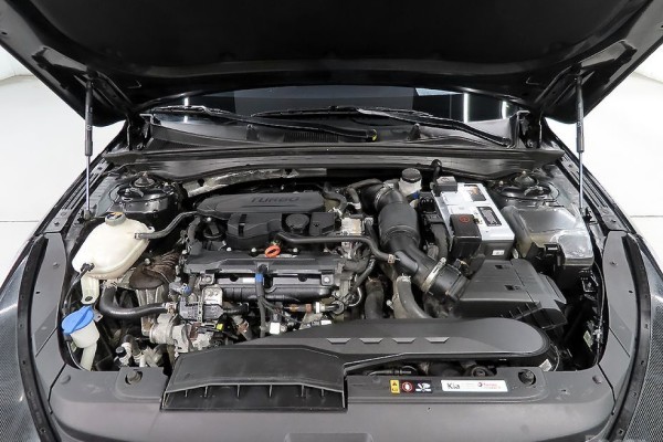 2021 Kia K5 с пробегом 93 436 км