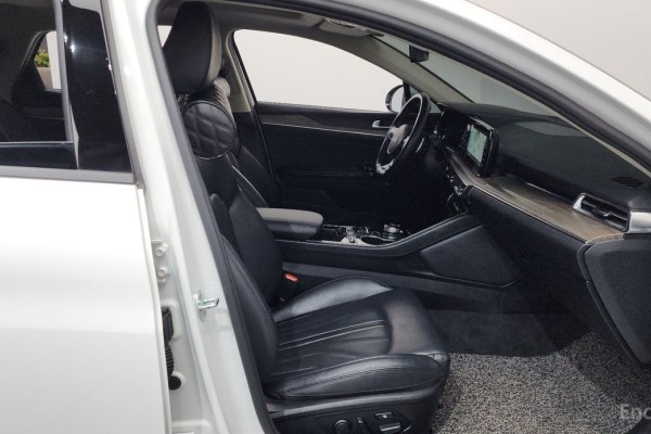 2021 Kia K5 с пробегом 85 898 км