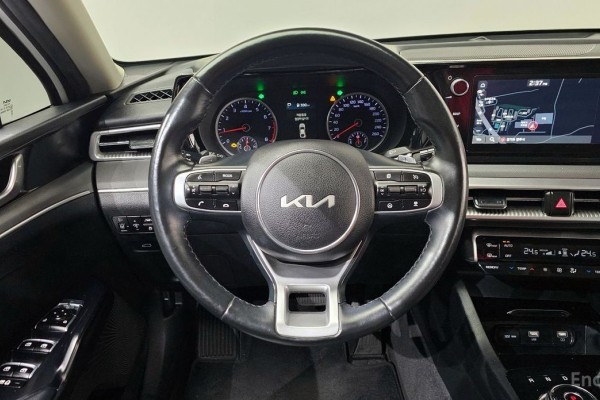 2022 Kia K5 с пробегом 63 521 км