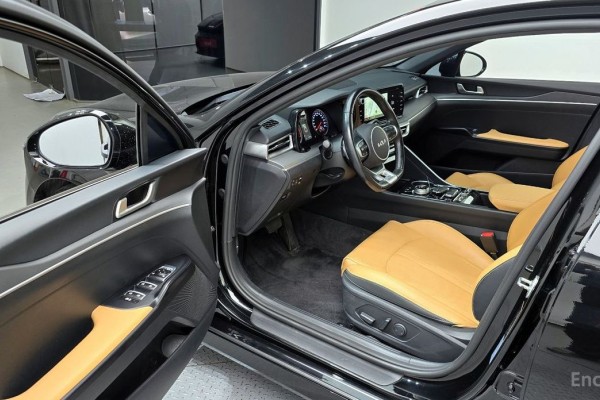 2022 Kia K5 с пробегом 80 947 км