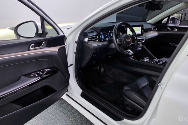 2021 Kia K5 с пробегом 55 524 км