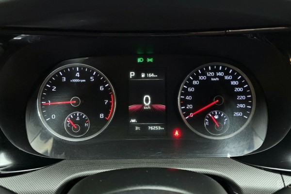 2022 Kia K5 с пробегом 76 253 км