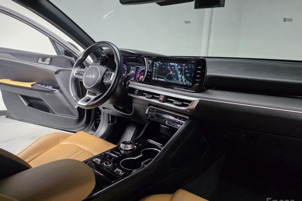 2022 Kia K5 с пробегом 47 352 км
