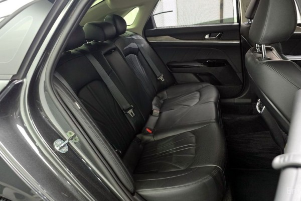 2022 Kia K5 с пробегом 42 841 км