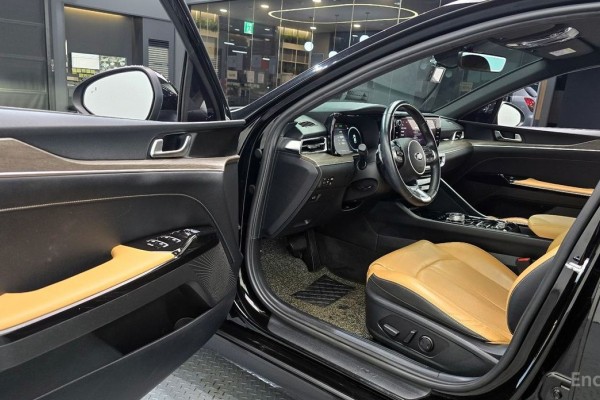 2021 Kia K5 с пробегом 49 135 км