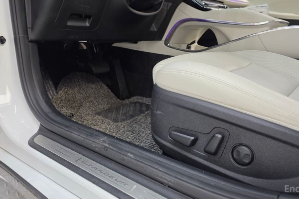 2022 Hyundai Grandeur с пробегом 47 938 км