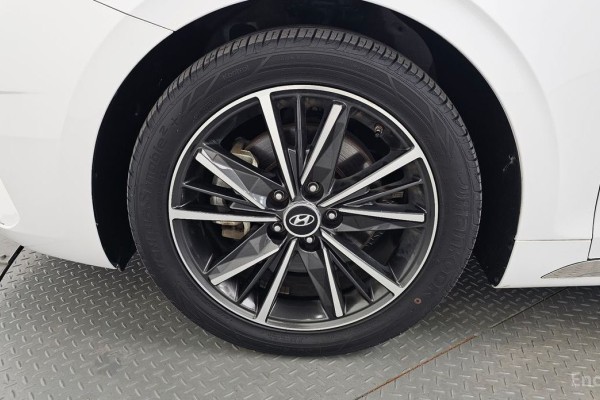 2022 Hyundai Grandeur с пробегом 70 495 км