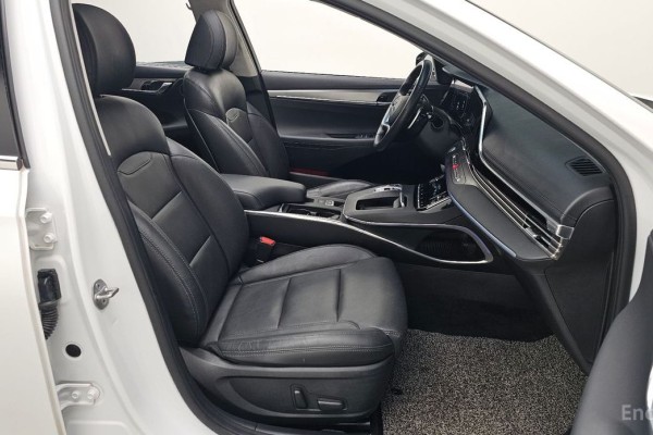 2022 Hyundai Grandeur с пробегом 70 495 км