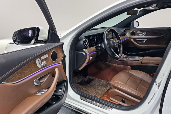 2021 Mercedes-Benz E-Класс с пробегом 67 701 км