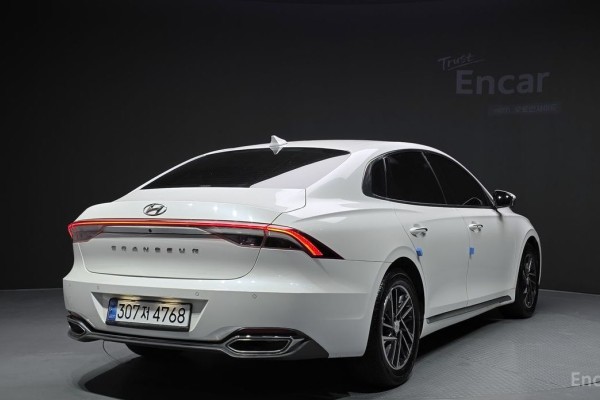 2021 Hyundai Grandeur с пробегом 75 331 км