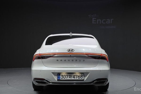 2021 Hyundai Grandeur с пробегом 75 331 км