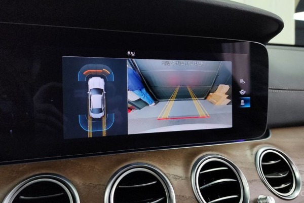 2021 Mercedes-Benz E-Класс с пробегом 47 221 км