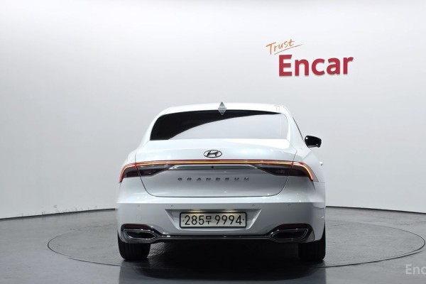 2021 Hyundai Grandeur с пробегом 89 276 км