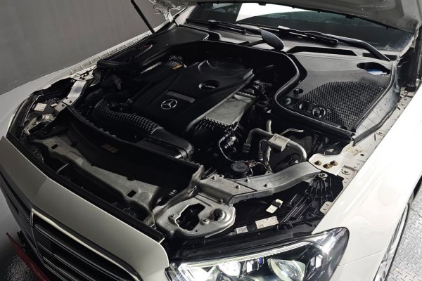 2021 Mercedes-Benz E-Класс с пробегом 97 386 км