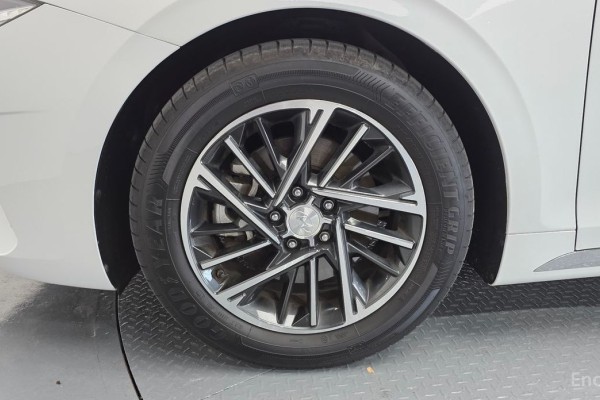 2021 Hyundai Grandeur с пробегом 89 276 км