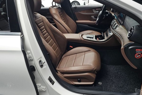 2021 Mercedes-Benz E-Класс с пробегом 97 386 км