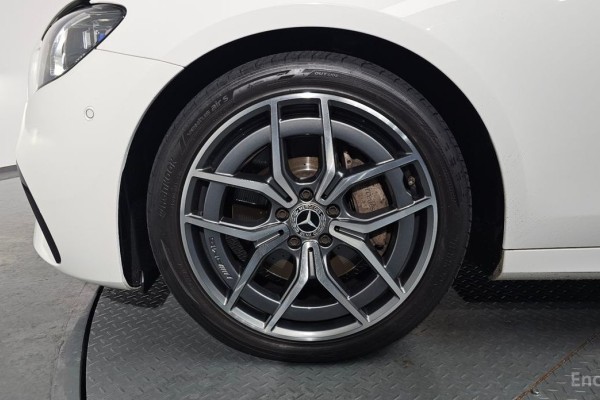 2021 Mercedes-Benz E-Класс с пробегом 64 269 км