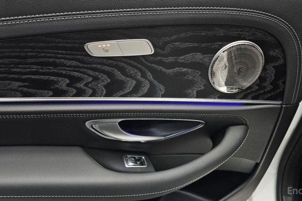 2021 Mercedes-Benz E-Класс с пробегом 64 269 км