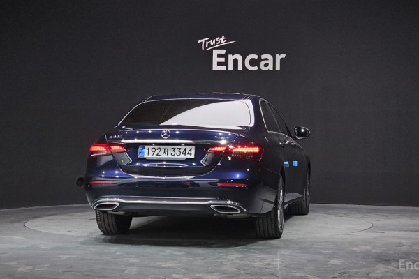 2022 Mercedes-Benz E-Класс с пробегом 50 418 км