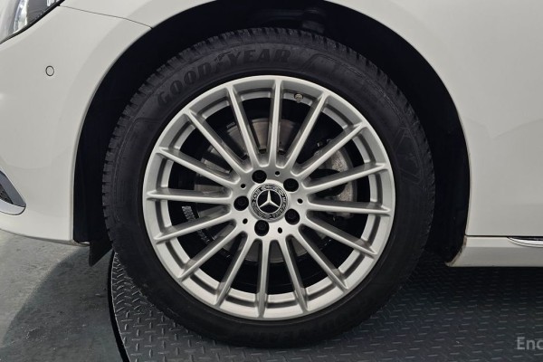 2021 Mercedes-Benz E-Класс с пробегом 46 067 км