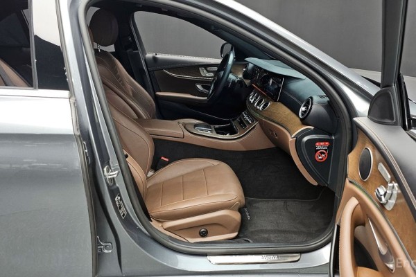 2022 Mercedes-Benz E-Класс с пробегом 40 603 км