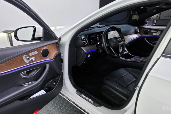 2021 Mercedes-Benz E-Класс с пробегом 79 324 км