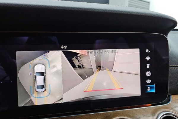 2022 Mercedes-Benz E-Класс с пробегом 40 603 км