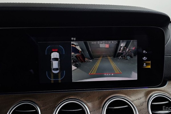 2021 Mercedes-Benz E-Класс с пробегом 46 067 км