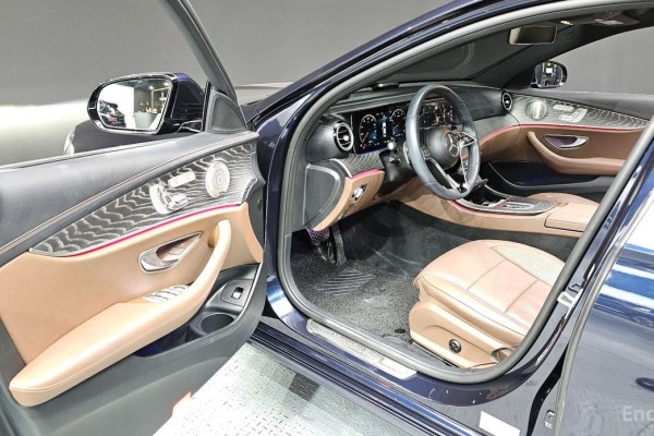 2022 Mercedes-Benz E-Класс с пробегом 50 418 км