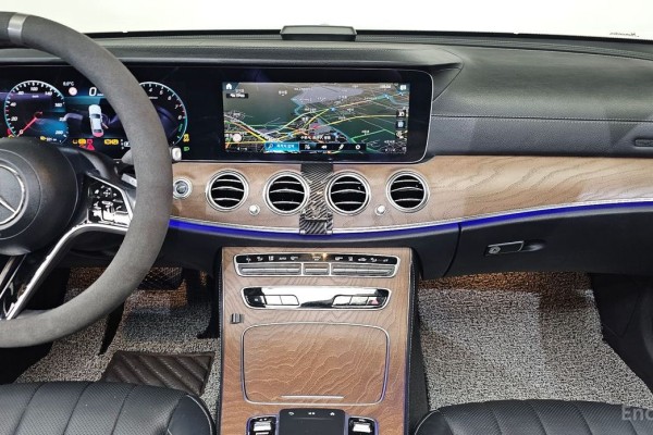 2022 Mercedes-Benz E-Класс с пробегом 117 389 км