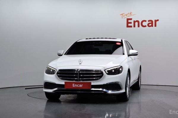 2022 Mercedes-Benz E-Класс с пробегом 53 502 км